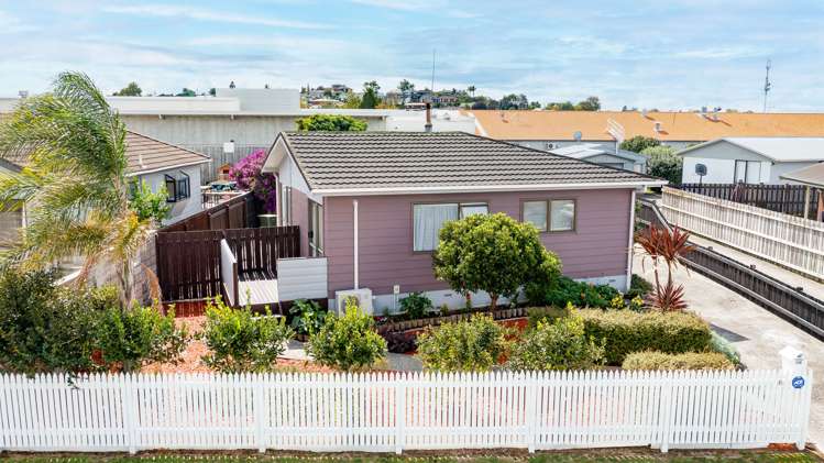 16 Jasmine Avenue Dinsdale_0