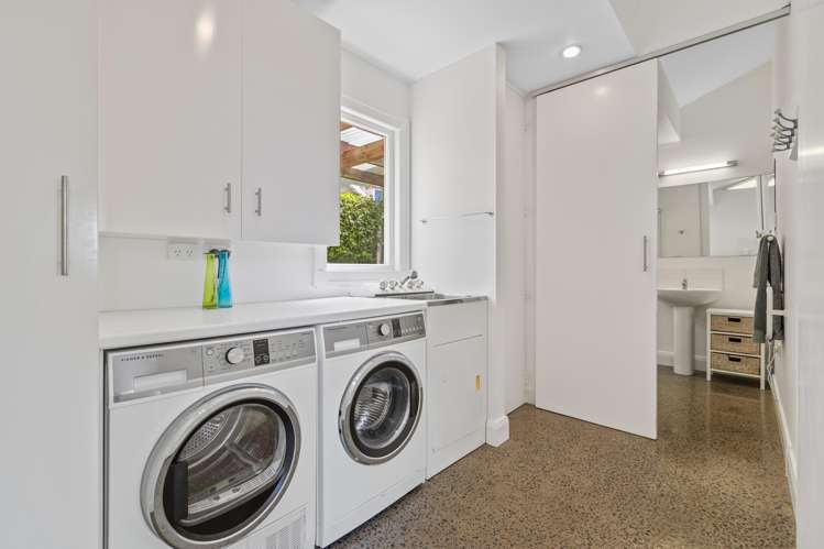 18 Gilbert Street New Plymouth Central_26