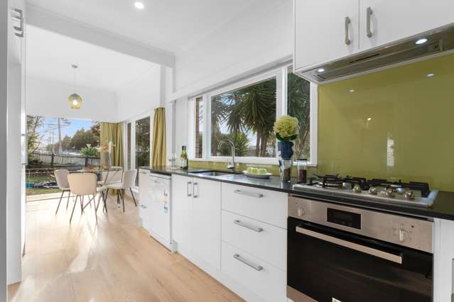 35 Archibald Road Kelston_2