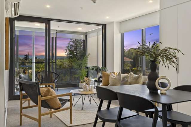 Central Location with Waitakere Views