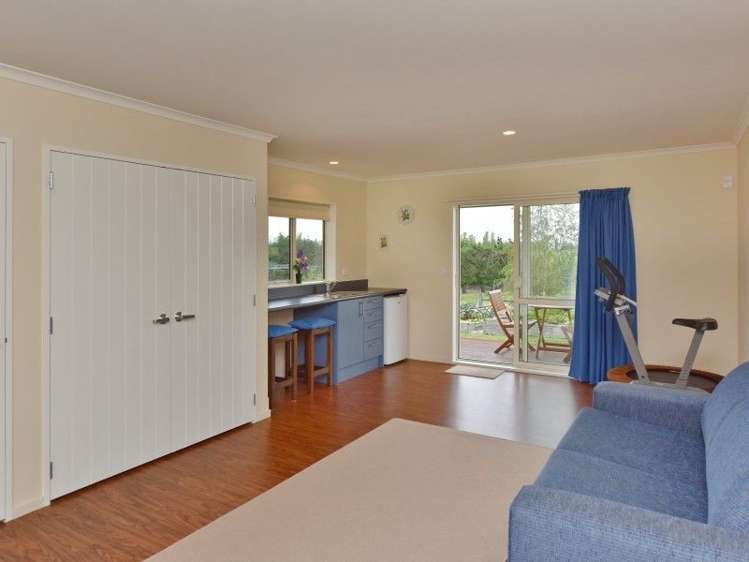 87 Forestry Road Ashley_13