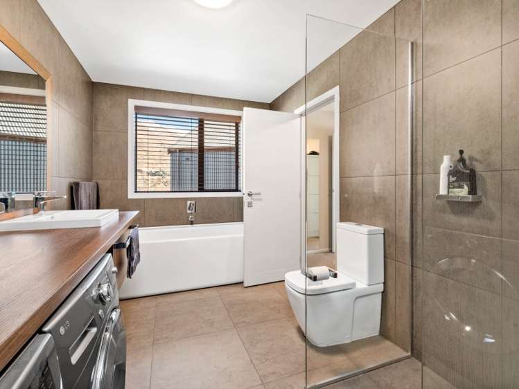 76 West Meadows Drive Wanaka_10