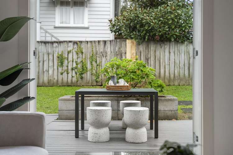 1/12 Craigbank Avenue New Lynn_9