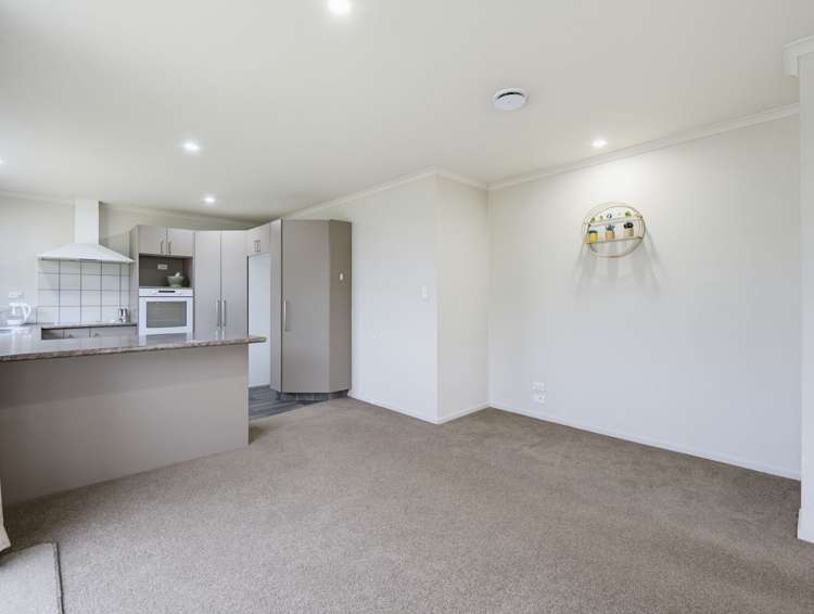 32 Kinder Place Ngongotaha_6