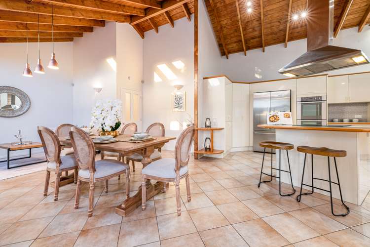 321 Hobsonville Road Hobsonville_19