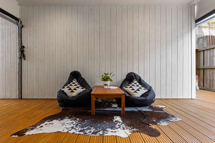 18 Gyle Place Pyes Pa_7