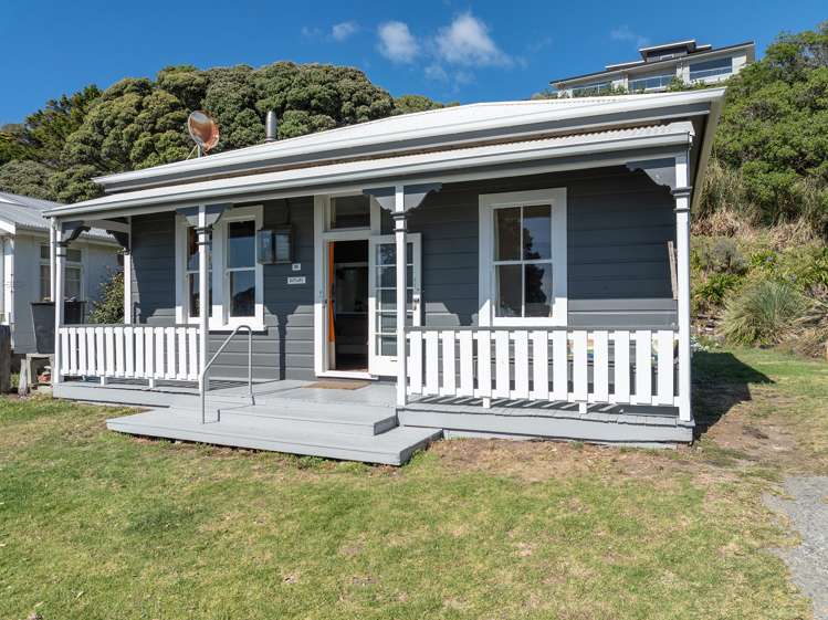 58 Jetty Road Castlepoint_1