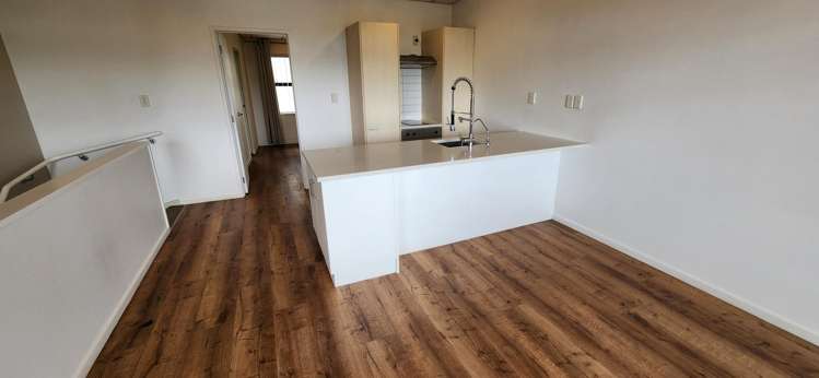 11/13 Laidlaw Way East Tamaki_11