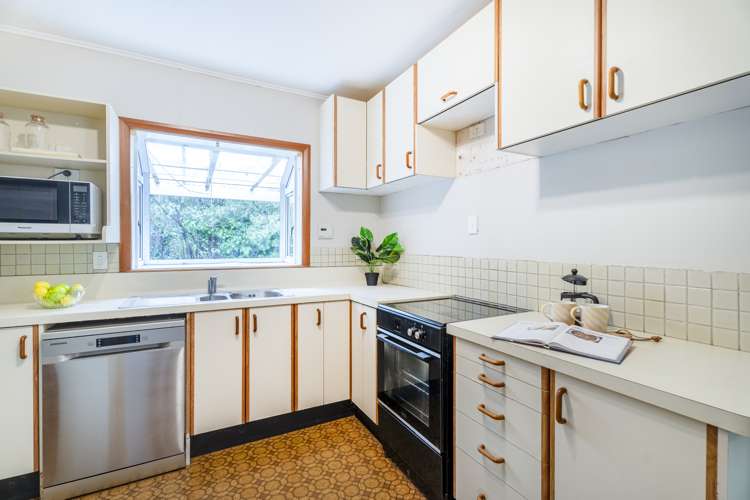 3 Woodstock Terrace Tawa_8