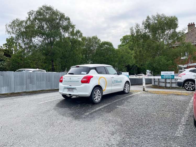 J/27-29 Albany Street North Dunedin_12