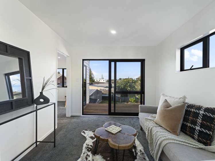 3&5/35 Royton Avenue Mangere East_10