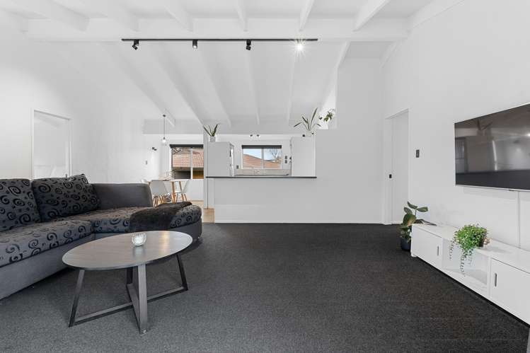 28 Fairway Avenue Red Beach_7