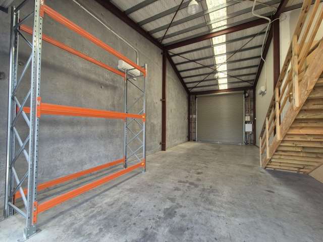 Unit 2, 198 Kapiti Road Paraparaumu_2