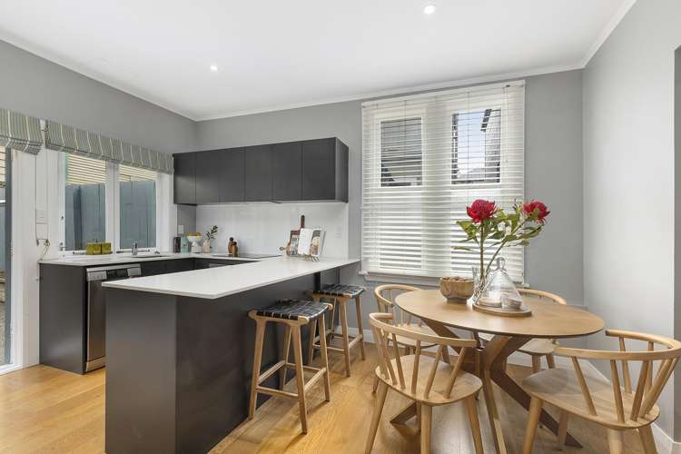 2 Porritt Avenue Mount Victoria_17