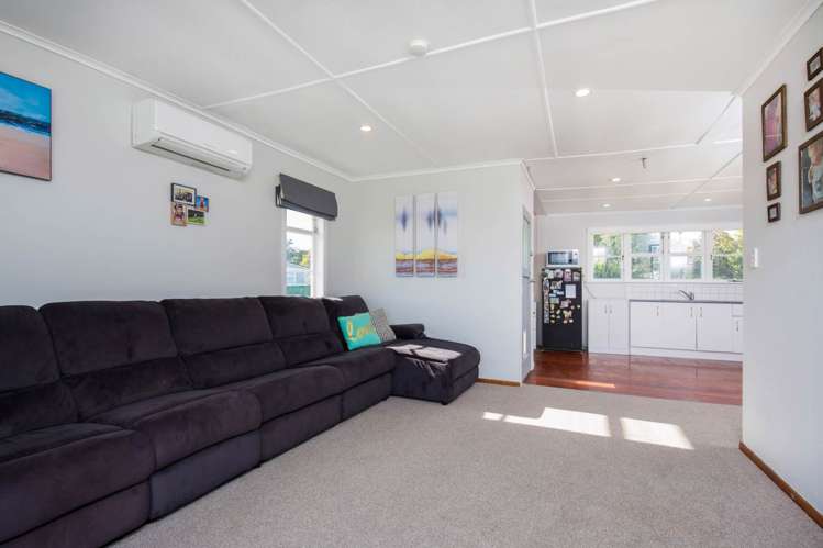 238 Fordyce Road Parakai_6