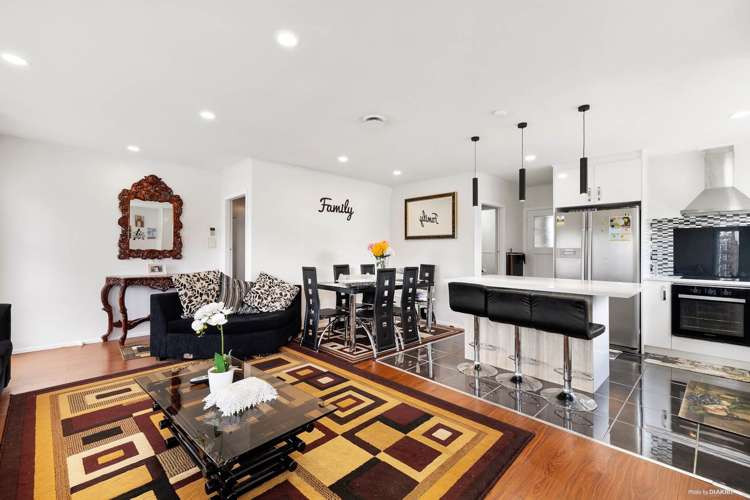 3 Hunua Road Papakura_14