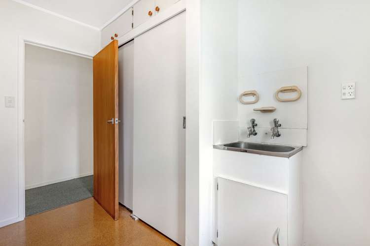 70 Sandspit Road Waiuku_16