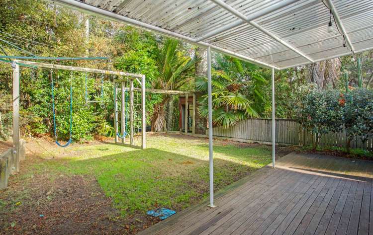 31 Victory Road Laingholm_17