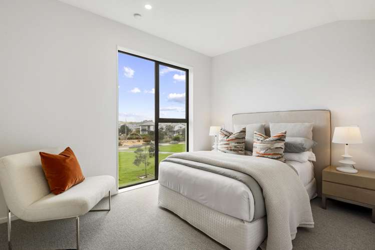 83 Bearing Parade Long Bay_8