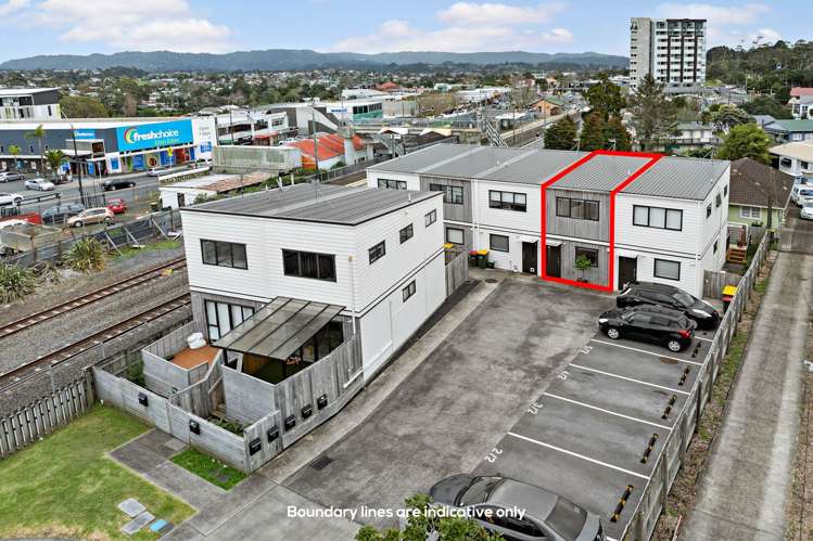 6/2 Brandon Road Glen Eden_18