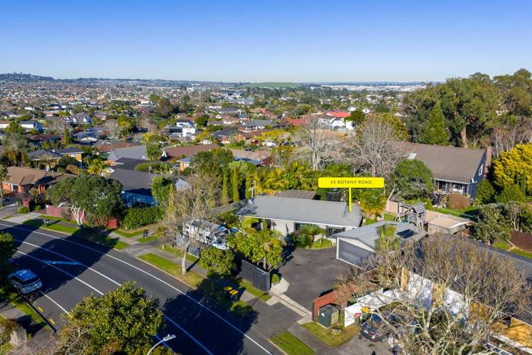 45 Botany Road Botany Downs_27