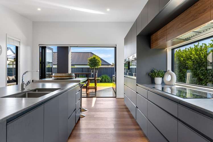 7 Veuve Drive Lincoln_3