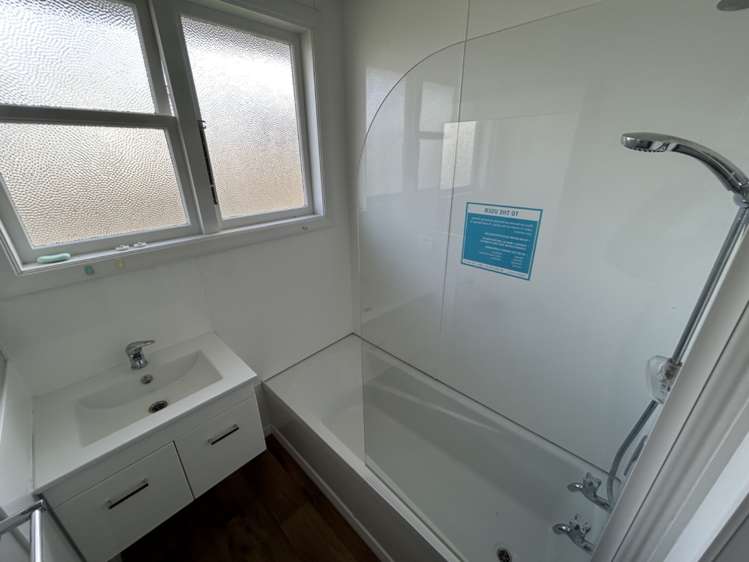 54 Devon Crescent Bulls_7