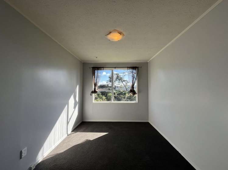 13 Adam Sunde Place Glen Eden_8