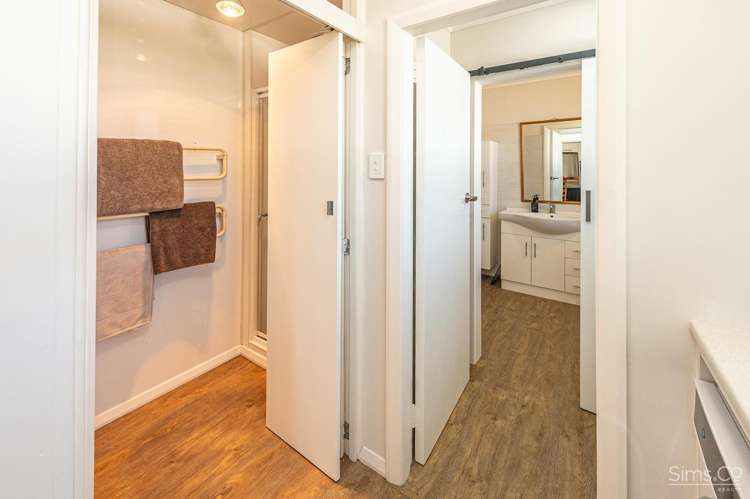 34 Selwyn Crescent College Estate_27