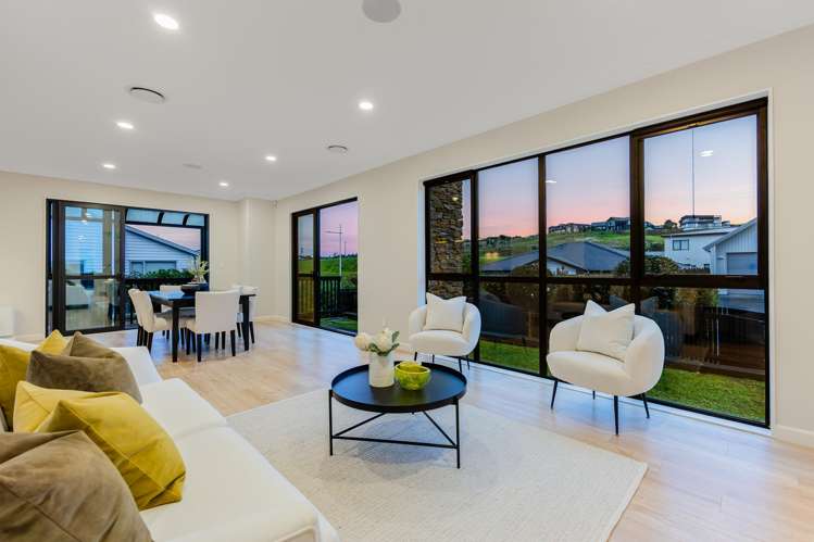 21 Tawatawa Street Long Bay_8