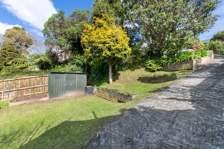 5 Winston Street Crofton Downs_15