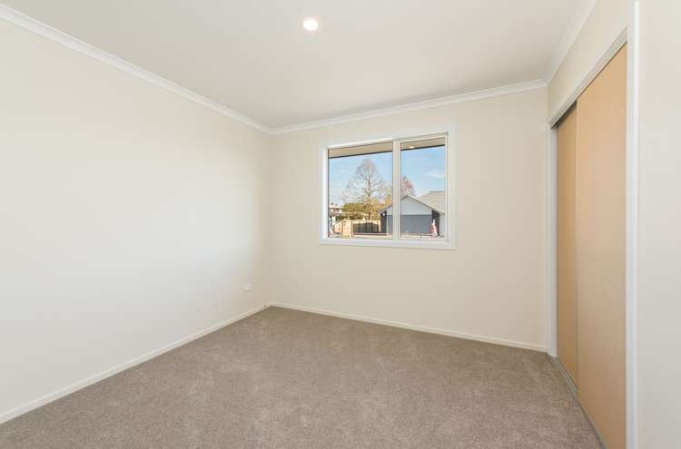 14 Campari Drive Richmond_12