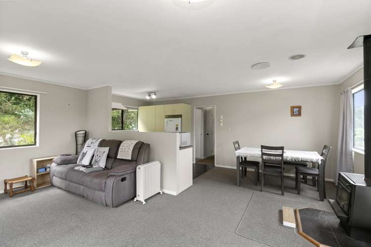 25 Postgate Drive Whitby_3