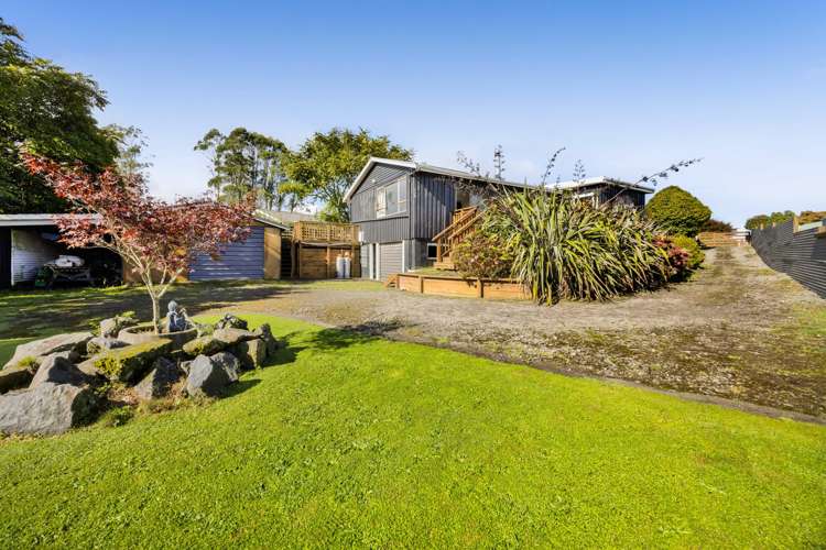 9 Standish Street Midhirst_31