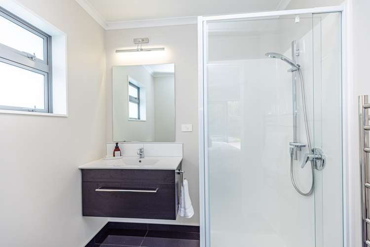 35 Cracroft Drive Putiki_12