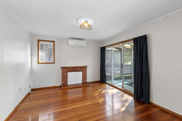 13 Mcgowan Road Wainuiomata_2