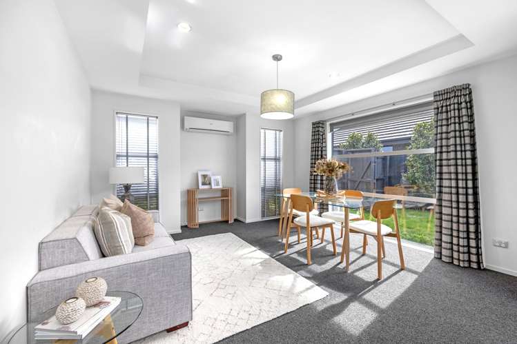 11 Handley Crescent Wigram_6
