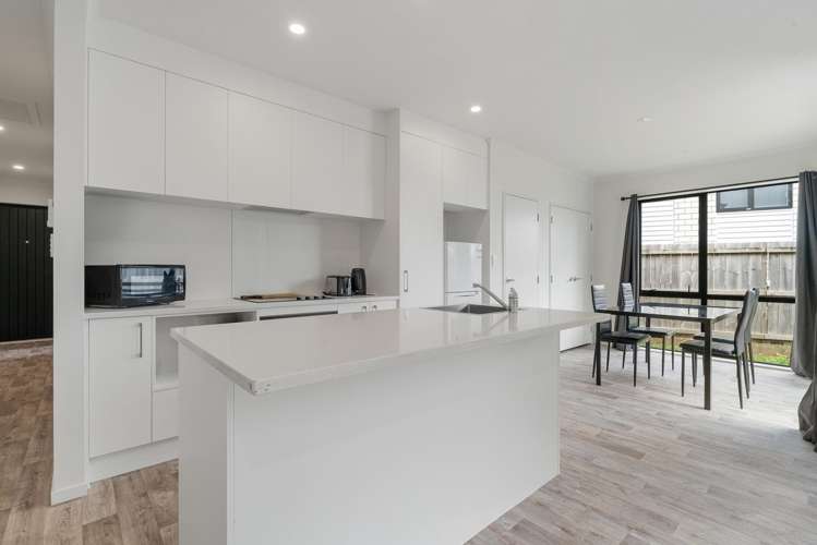 9/16 Russell Road Manurewa_5