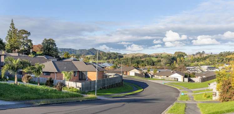 7 Manuka Road Huntly_1