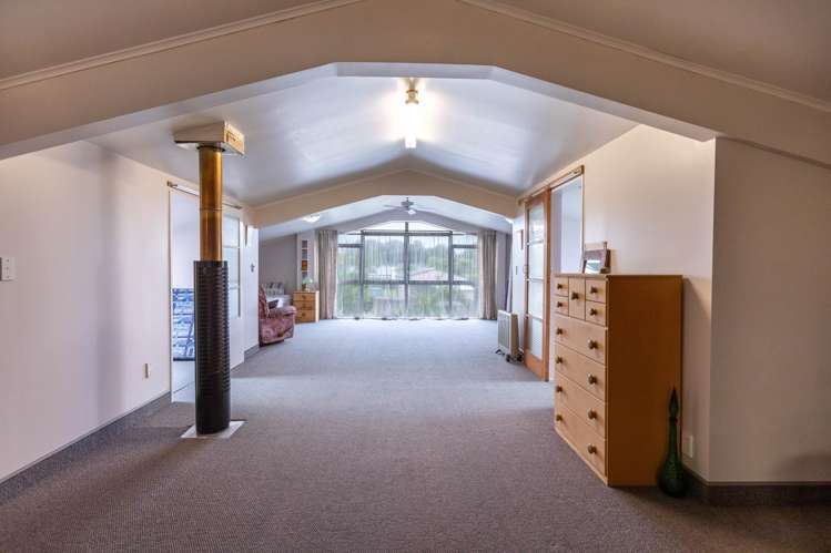 27 Robertshawe Crescent Dannevirke_14