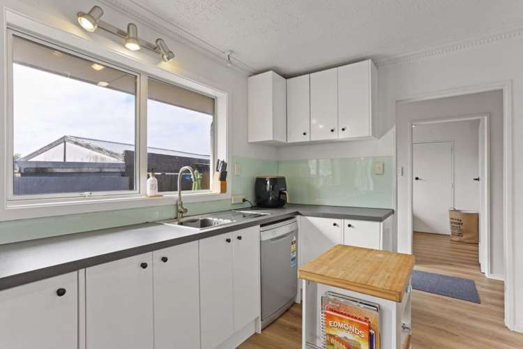 8 Gibbs Drive Woodend_6