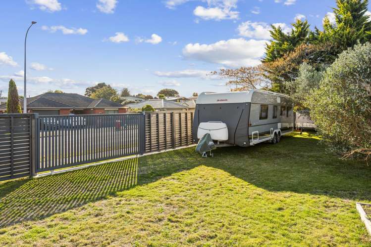 155 Guildford Drive Paraparaumu Beach_27