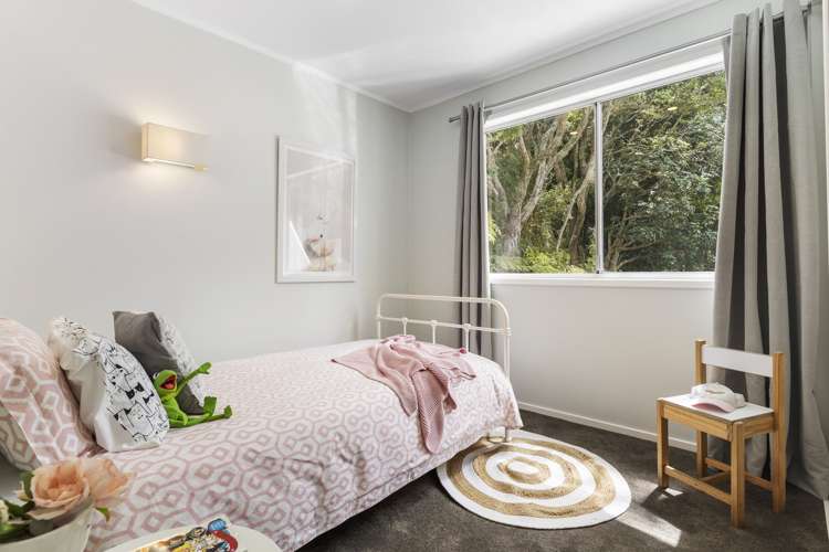 331 Huia Road Titirangi_8