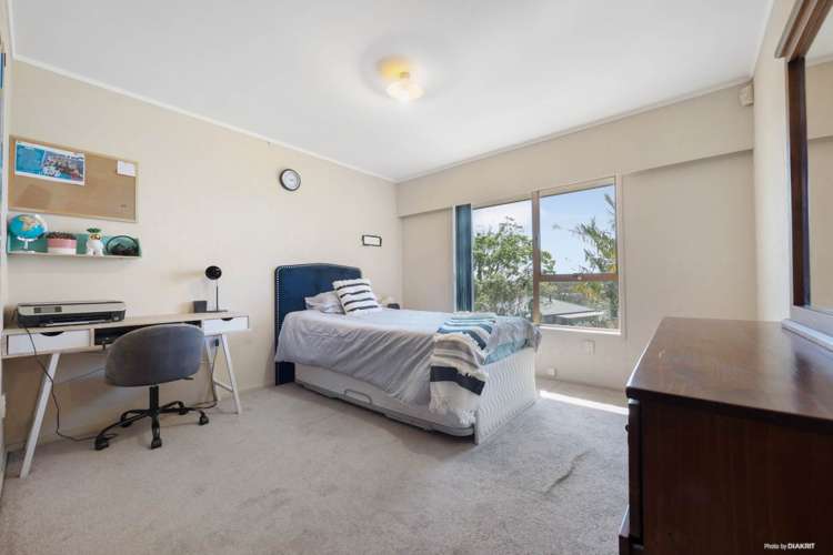 14 Eterna Place Clover Park_11