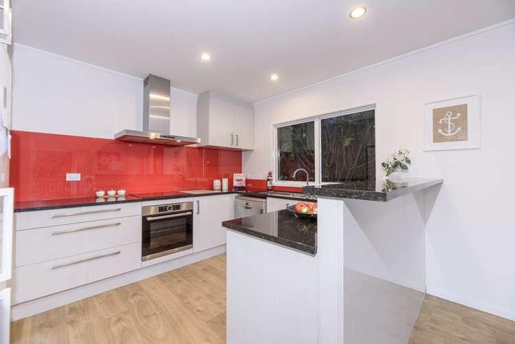 1/48 Noeleen Street Glenfield_25