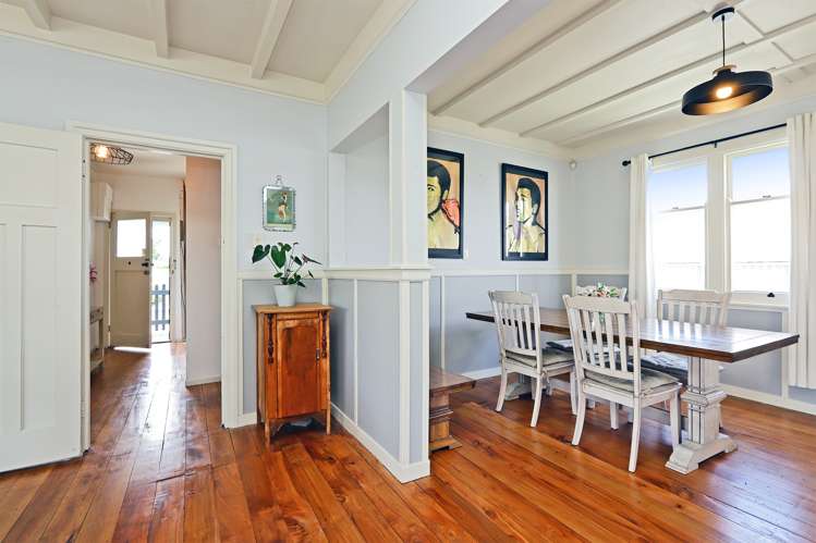 605 Willowpark Road South Akina_6