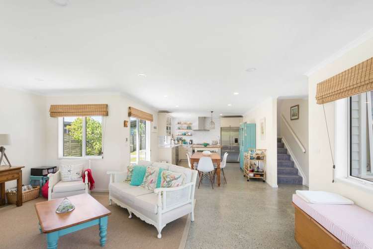 14 Galbraith Street Matapouri_5