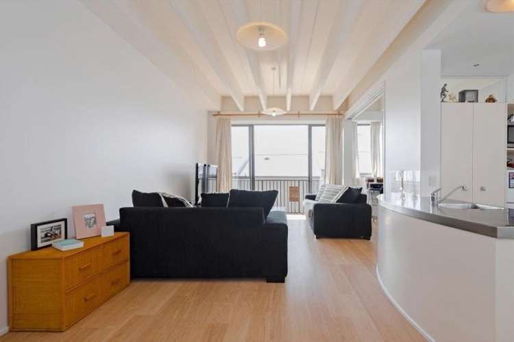 2b/15 Augustus Terrace Parnell_3