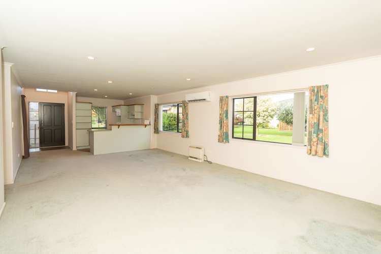 18/3 Turnbury Court Rototuna_6