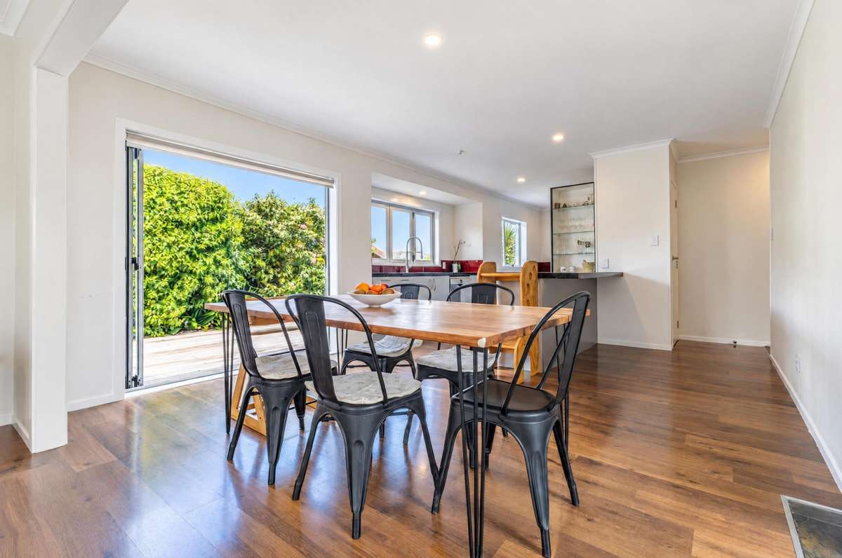 12 Rene Place_5